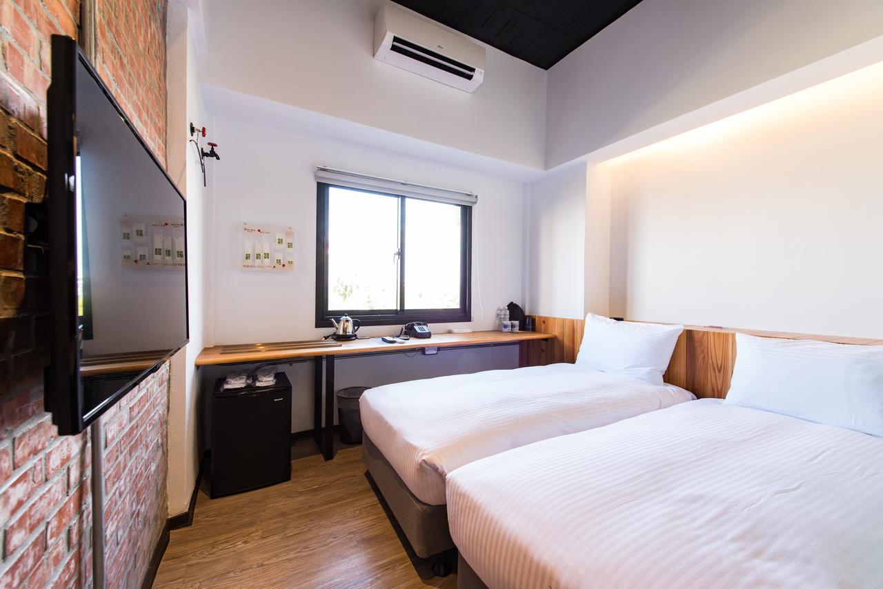 Traveller Inn Tiehua Cultural And Creative Hotel T'ai-tung Kültér fotó